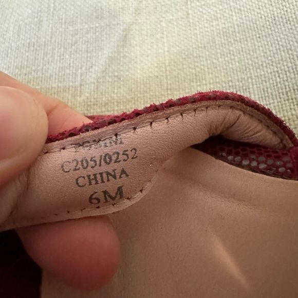 TARYN ROSE Mary Jane Style Thong Sandals in Red Leather - Picture 9 of 11